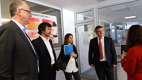 Visita del Secretario General acompañado del Director del IEO y del Director del CO de Canarias