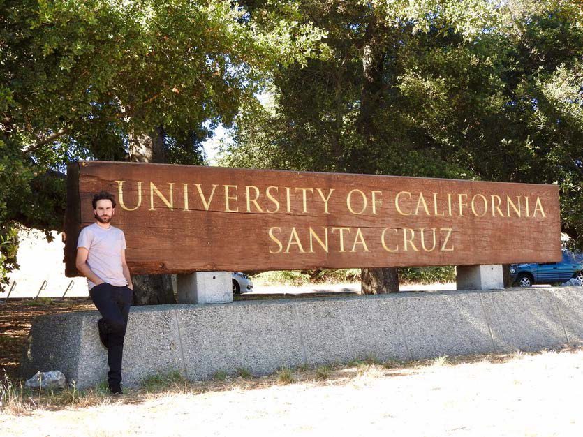 Víctor Moreira durante la estancia realizada en la Universidad de California en Santa Cruz (EEUU) para analizar las muestras de ADN obtenidas en el marco del proyecto NICANOR.