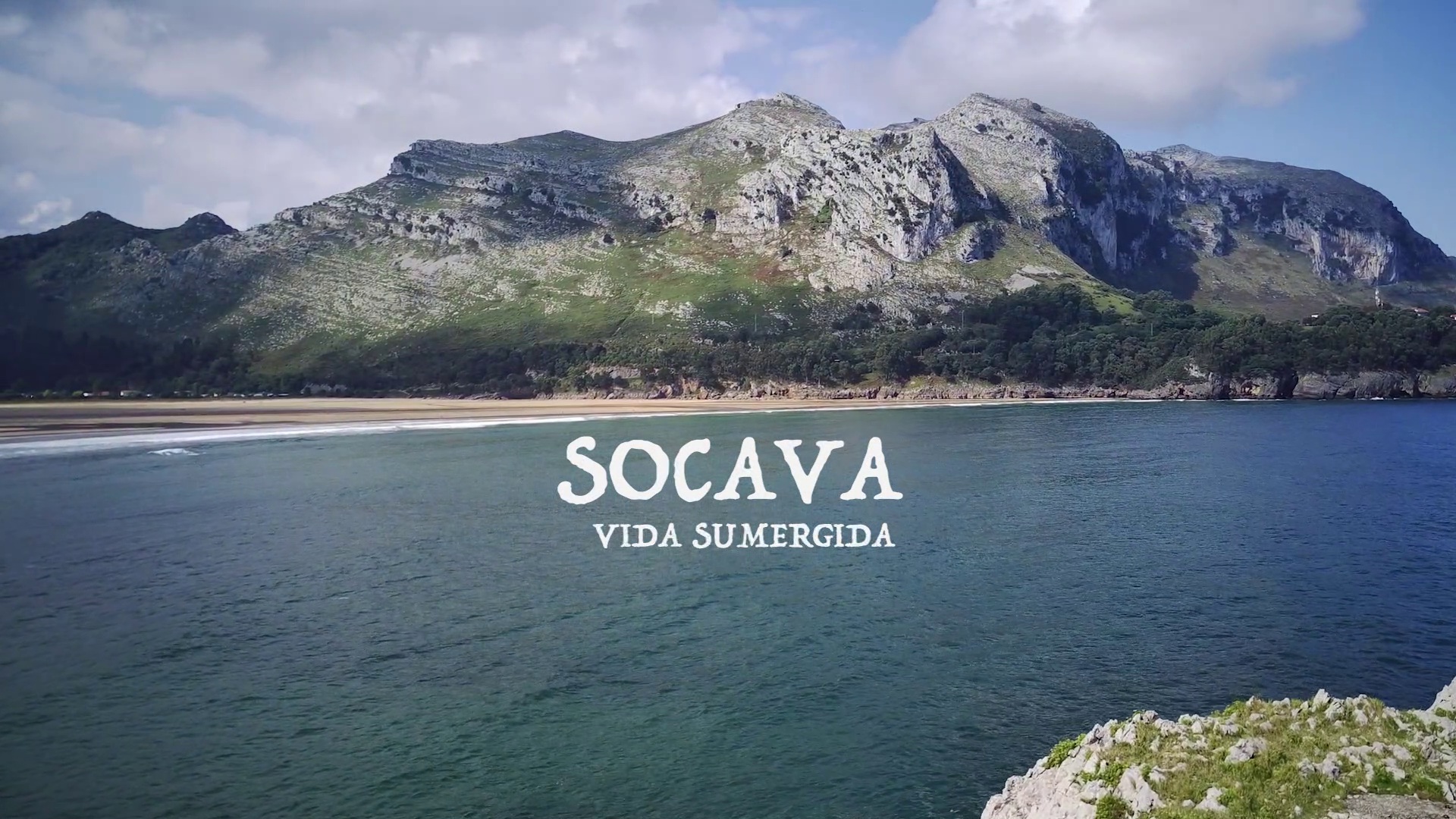 El documental muestra el trabajo desarrollado por el equipo científico del Centro Oceanográfico de Santander en el marco de la acción SOCAVA del proyecto BIODIV El documental muestra el trabajo desarrollado por el equipo científico del Centro Oceanográfico de Santander en el marco de la acción SOCAVA del proyecto BIODIV