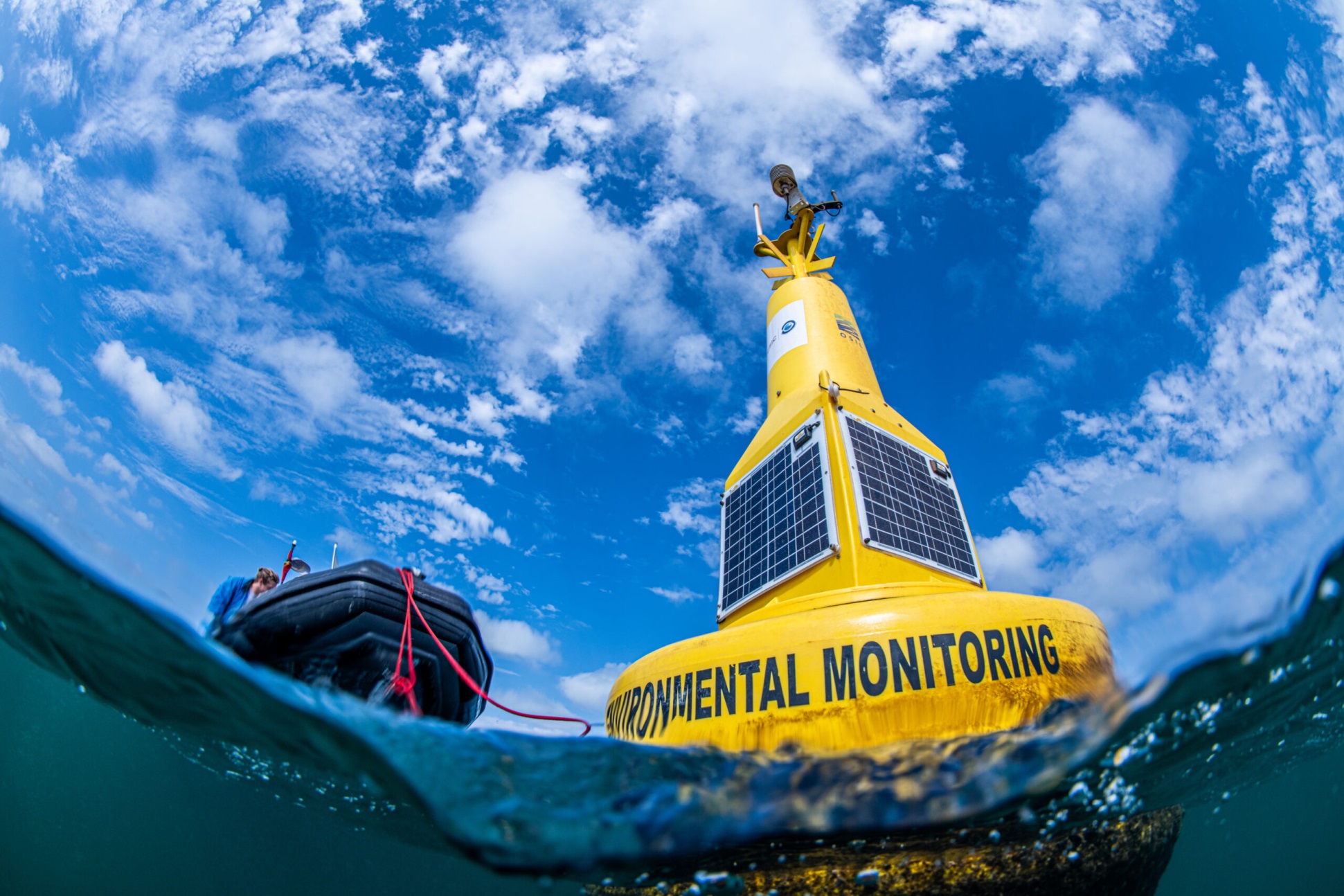 Una de las boyas oceanográficas del IEO que monitorizan el Mar Menor | BELICH-IEO