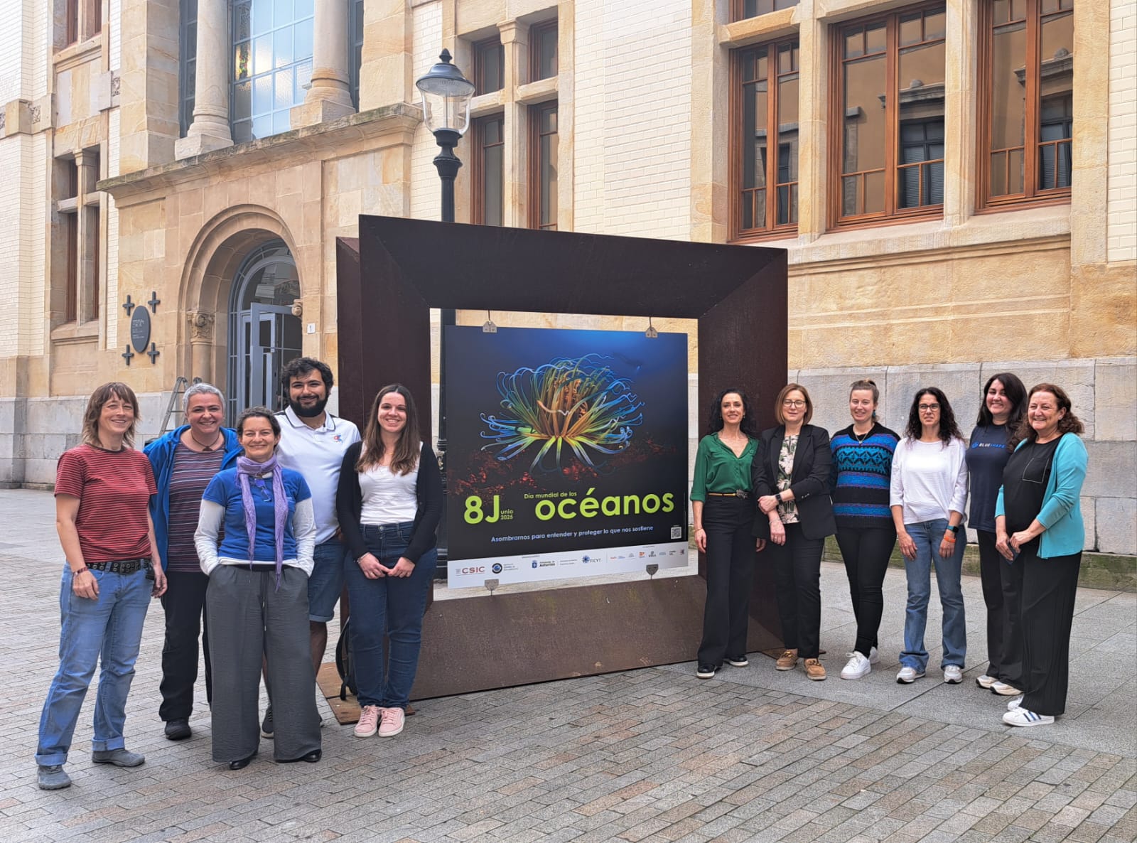 Compañeras del Centro Oceanográfico de Gijón responsable de las actividades en esta ciudad | IEO