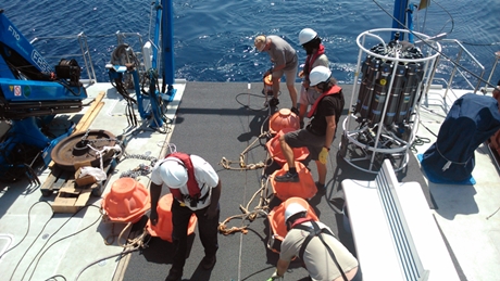 El Instituto Español de Oceanografía estudia la hidrodinámica del Mar Balear