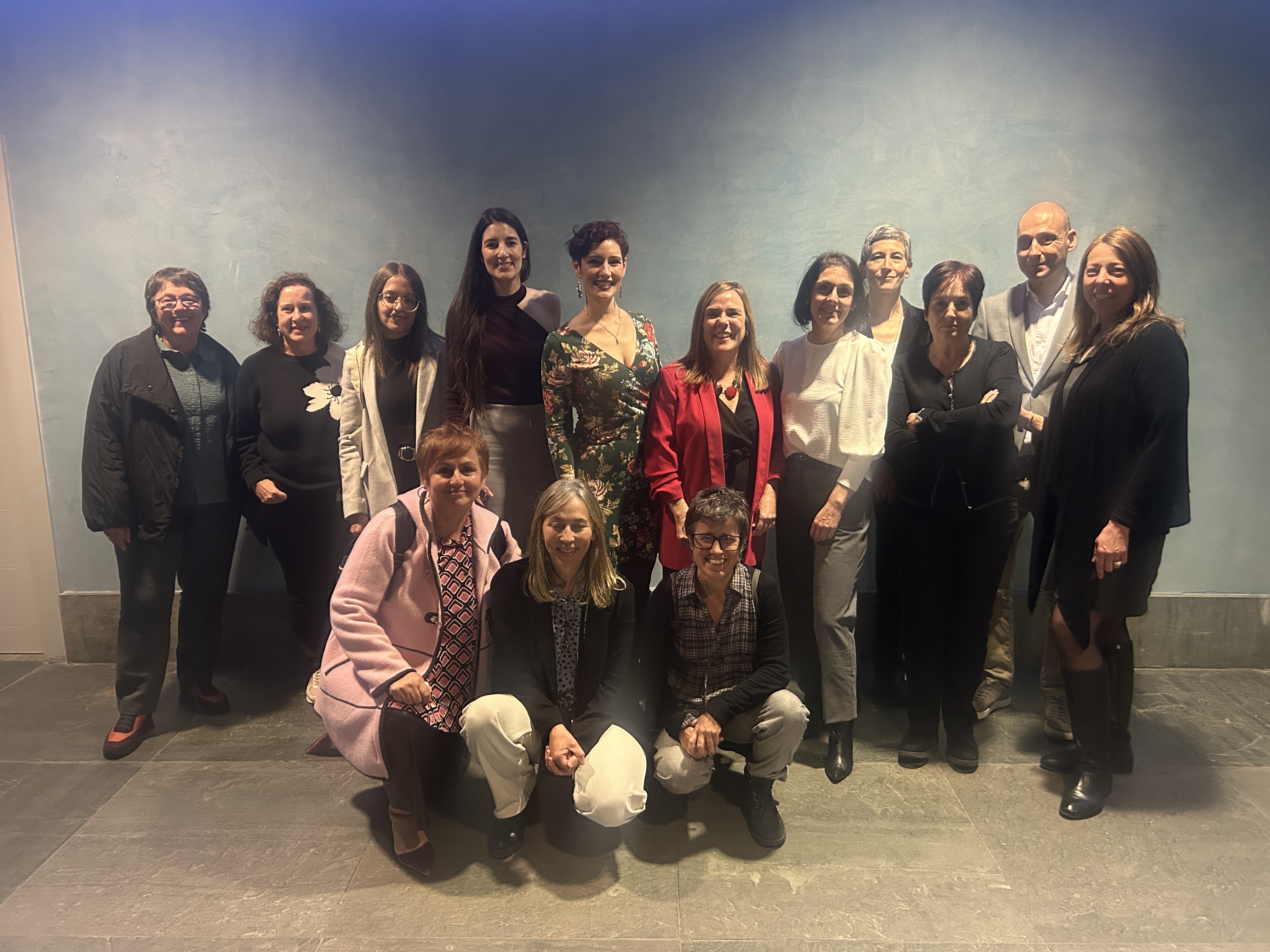 Foto de grupo de parte de los integrantes del proyecto CIMAR que asistieron ayer al evento. © Lucía Ortigueira (IEO, CSIC) Foto de grupo de parte de los integrantes del proyecto CIMAR que asistieron ayer al evento. © Lucía Ortigueira (IEO, CSIC)