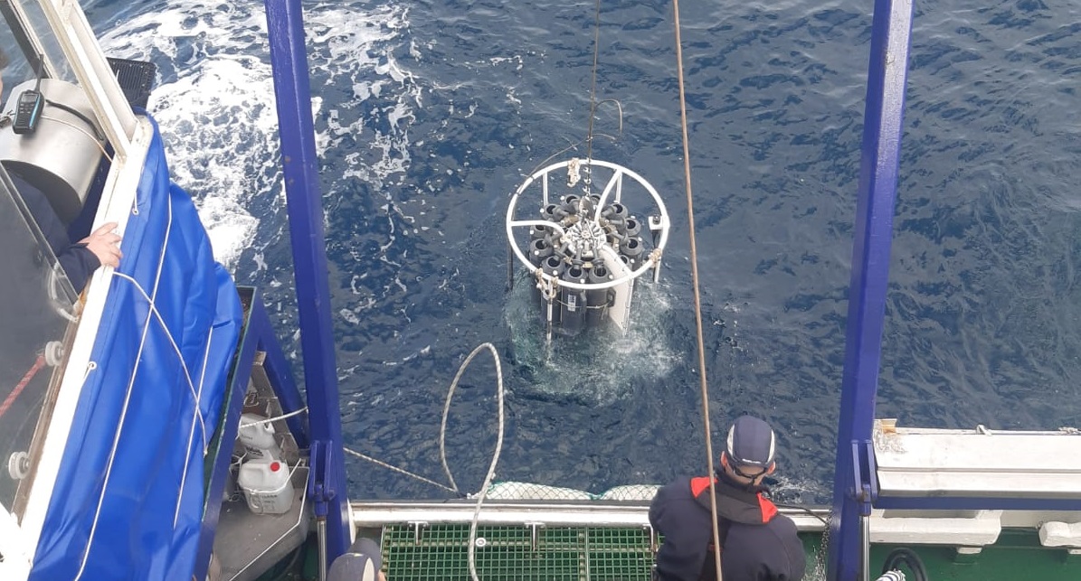 Personal del IEO, CSIC publica un estudio sobre la circulación marina en los Canales Baleares © Cristina Alonso. Centro Oceanográfico de Málaga (IEO, CSIC)